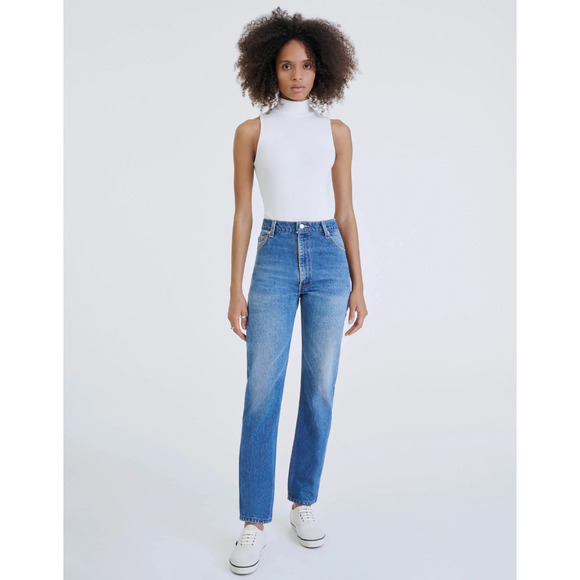 NEW! RE/DONE Size 25 70s Straight Mid 70s Wash Blue Denim Jeans $395 msrp I7-8 - Picture 1 of 9